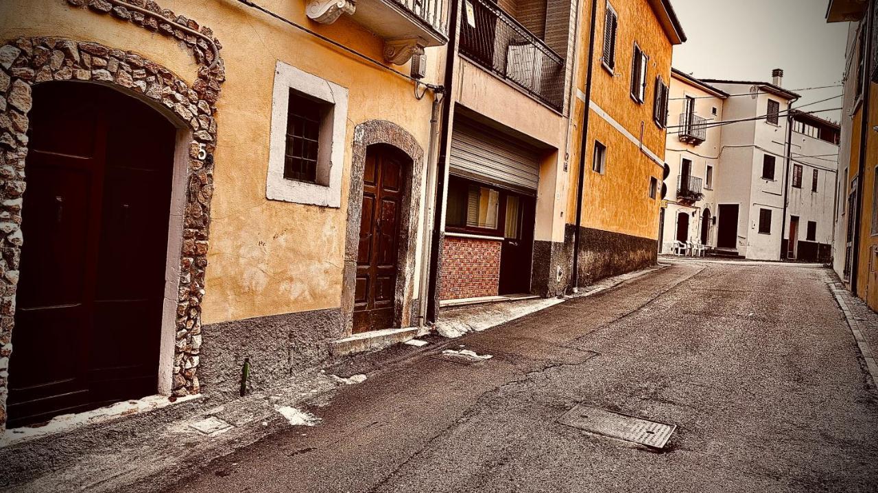 La Rosa Blu Goriano Sicoli Exterior foto